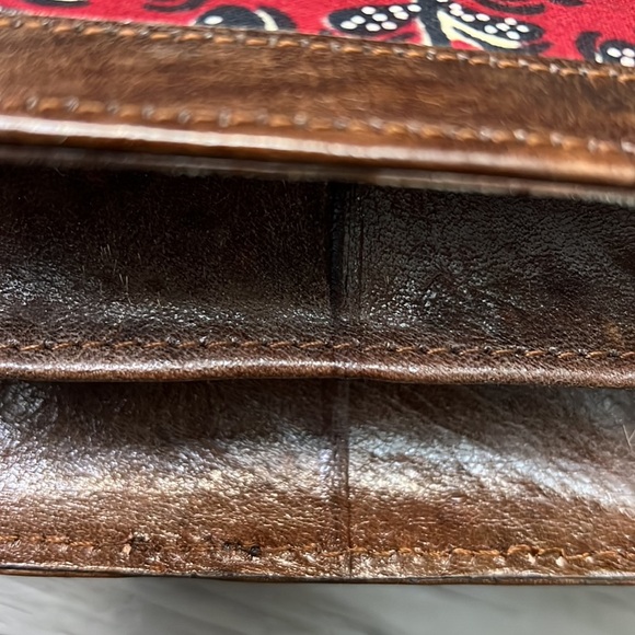 LEATHER CROSSBODY BAG ❤️ - Picture 17 of 17